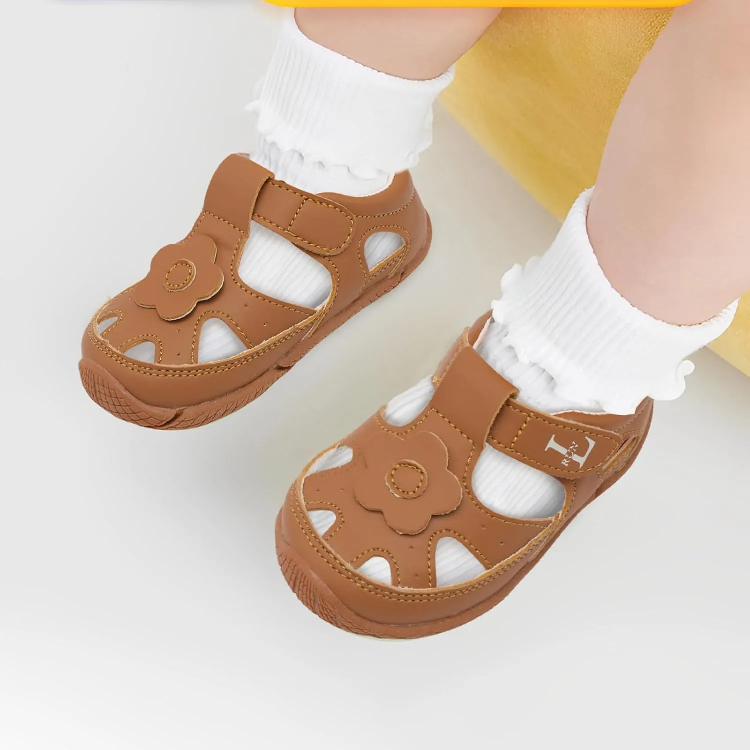 L-RUN Toddler Mary Jane Shoes Girls Casual Barefoot Sandals Breathable Princess Dress Flats Non-Slip Rubber Sole Infant First Walker Shoes for Outdoor Indoor