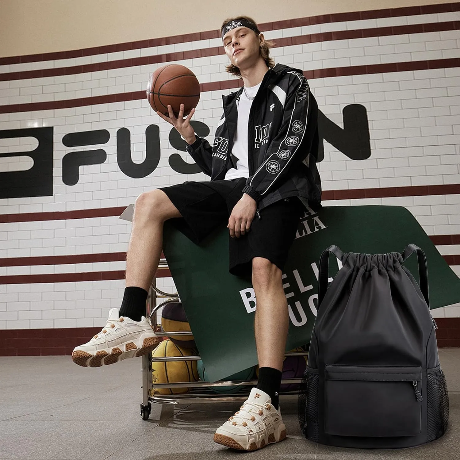 Sports Drawstring Backpack String Swimming Gym Bag Backpack with Shoes Compartment and Pocket for Men Women (black)